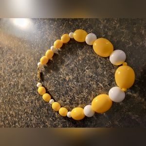 Retro-Style Yellow & White Beaded Necklace